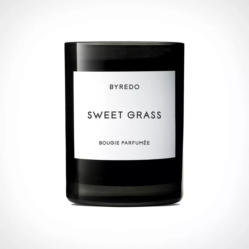 byredo-sweet-grass-scented-candle-kvapioji-zvake-240-g-creme-de-la-creme